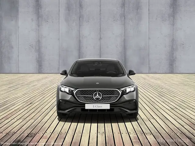 Mercedes-Benz E-Class view 6