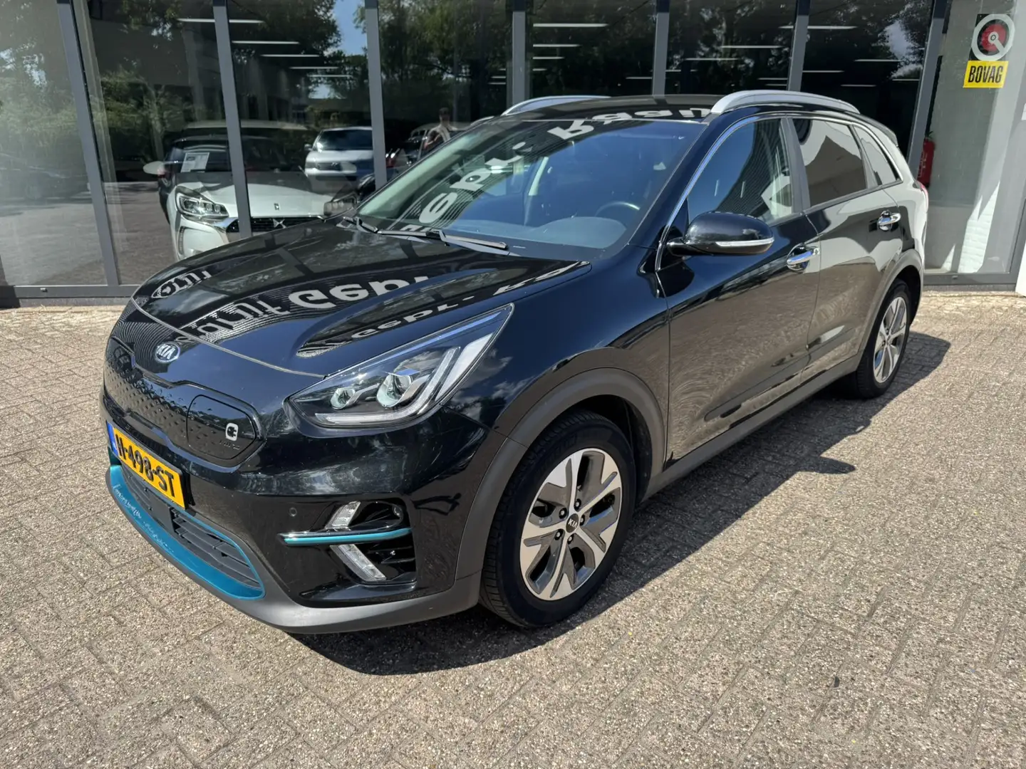 Kia e-Niro ExecutiveLine 64 kWh*Navi*Camera*EXPORTPRIJS* Zwart - 2