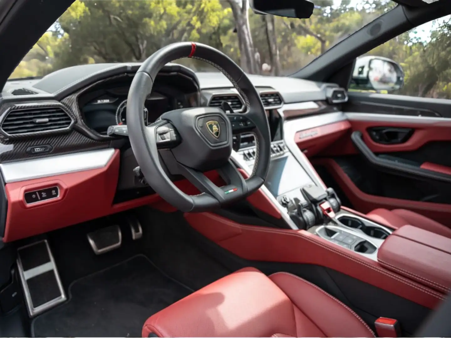 Lamborghini Urus S Plateado - 2