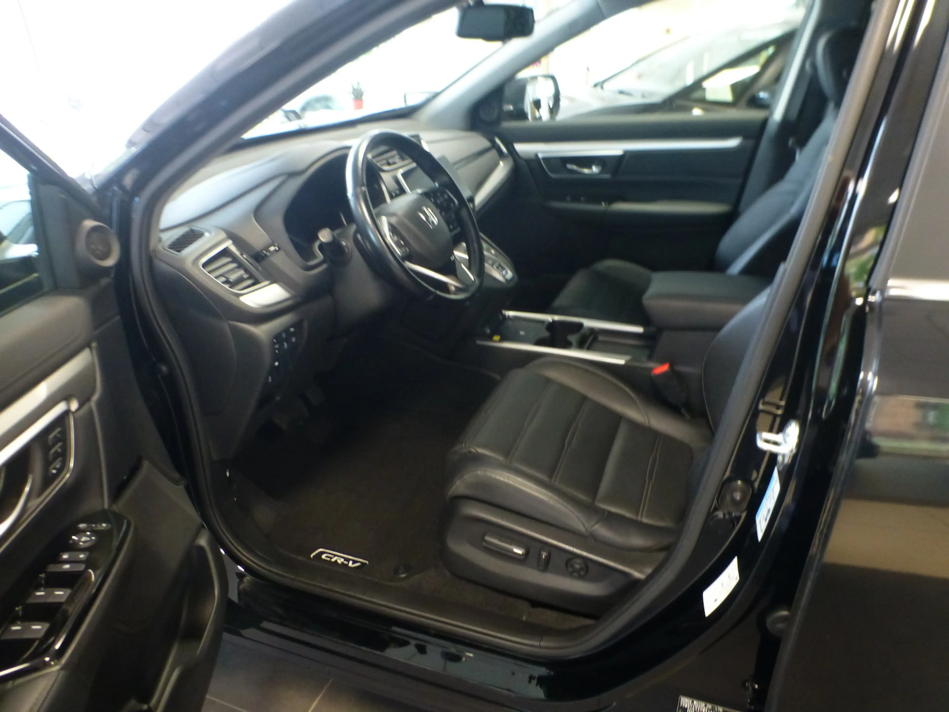 Honda CR-V 2,0 i-MMD HYBRID 4WD Executive — photo 10