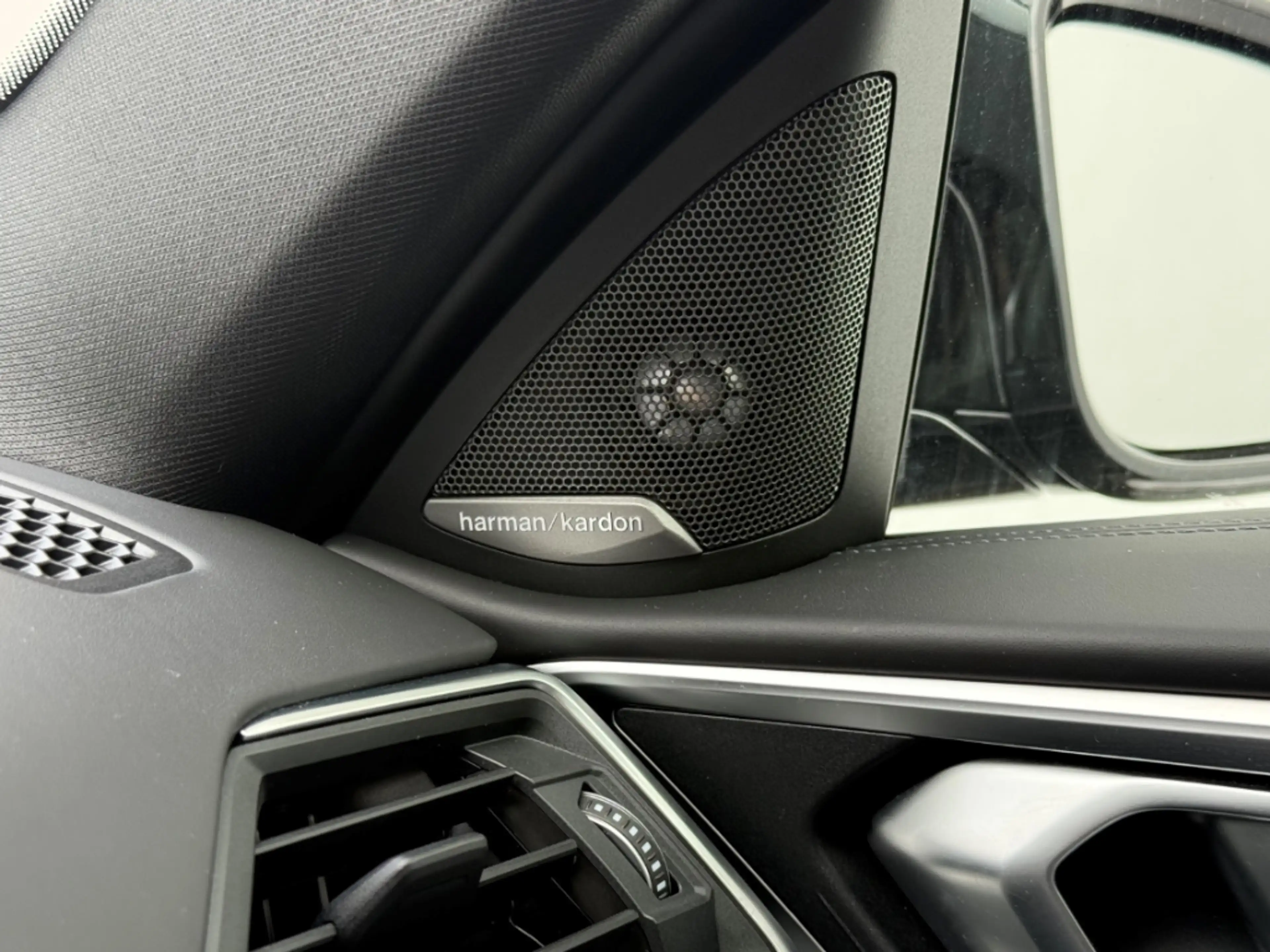 BMW M4 Competition xDrive A M HUD AD Navi Leder Digitales — photo 14