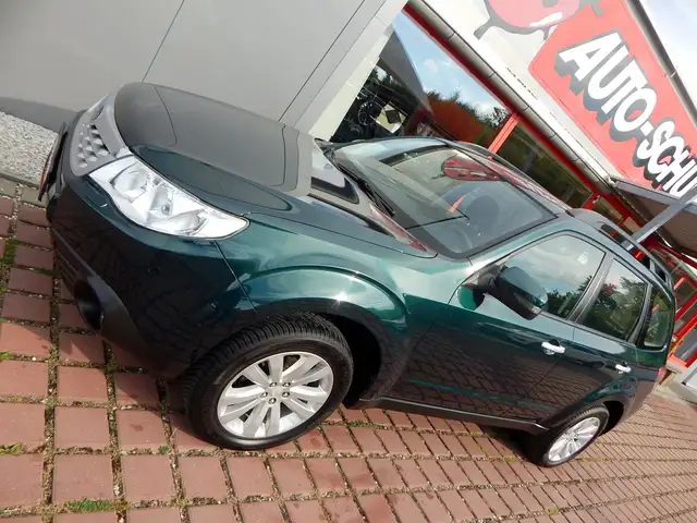 Subaru Forester Comfort 2.0 AWD / KLIMAAUT. / AHZV