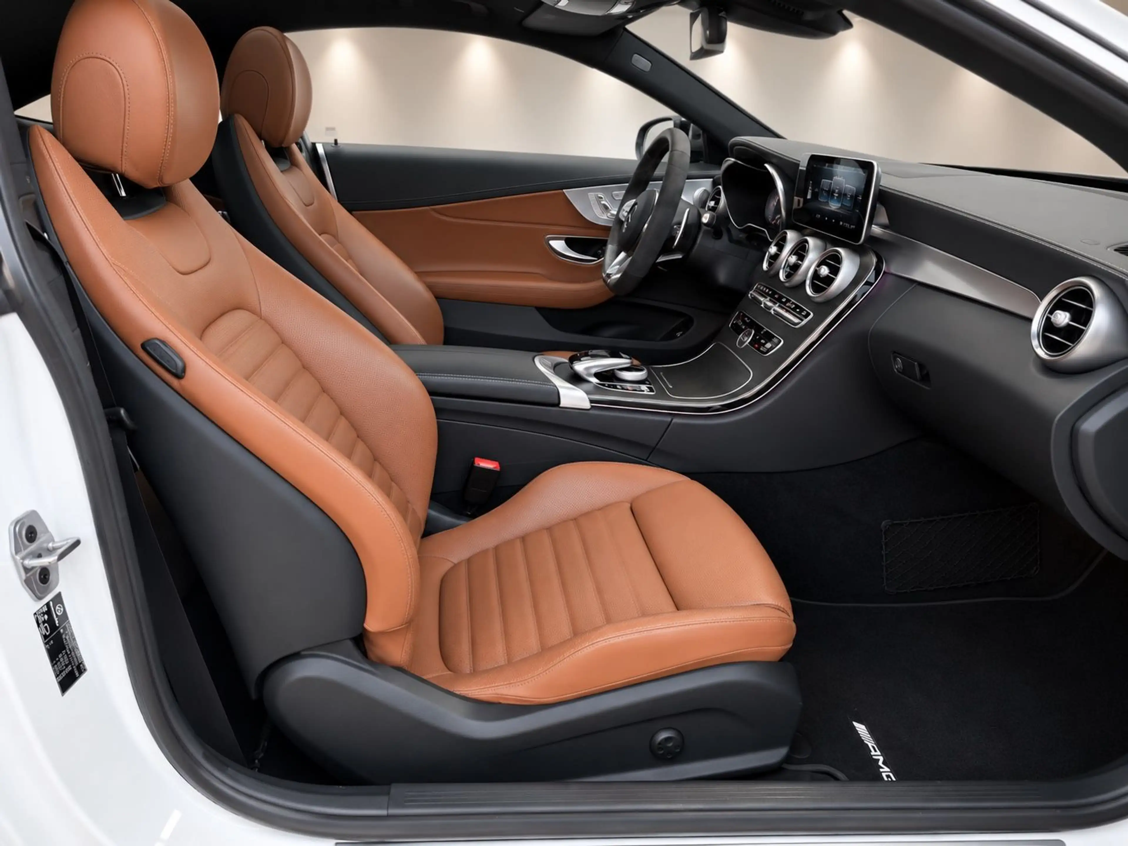 Mercedes-Benz C 43 AMG Coupé/Burmester/HuD/360°/Pano/Digital — photo 11