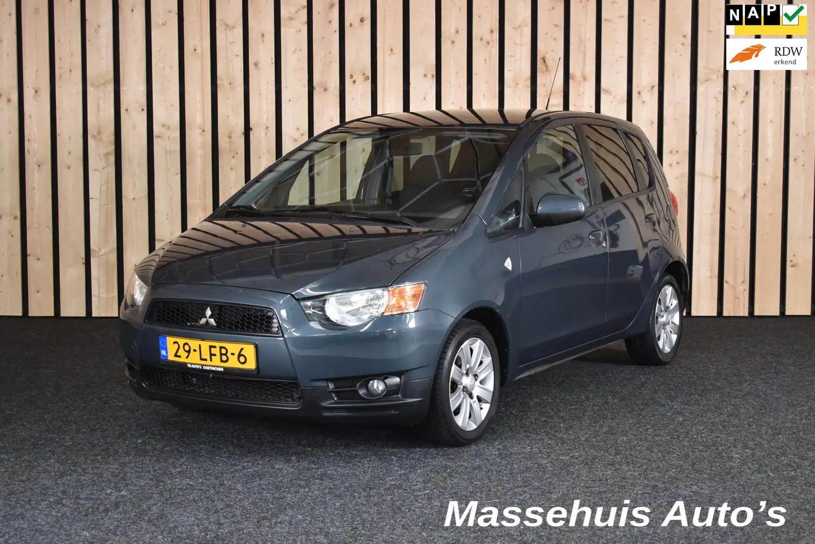 Mitsubishi Colt 1.3 Edition Two Automaat 105dkm Airco Cruise 5-deu Gris - 1