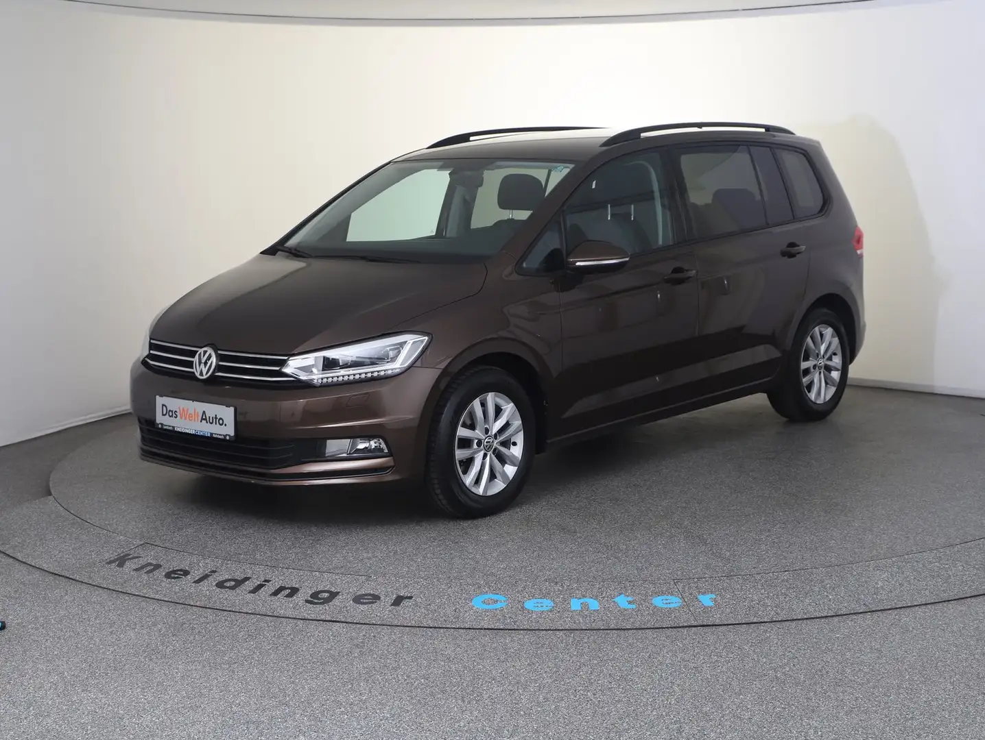 Volkswagen Touran Comfortline TDI SCR DSG Brun - 2