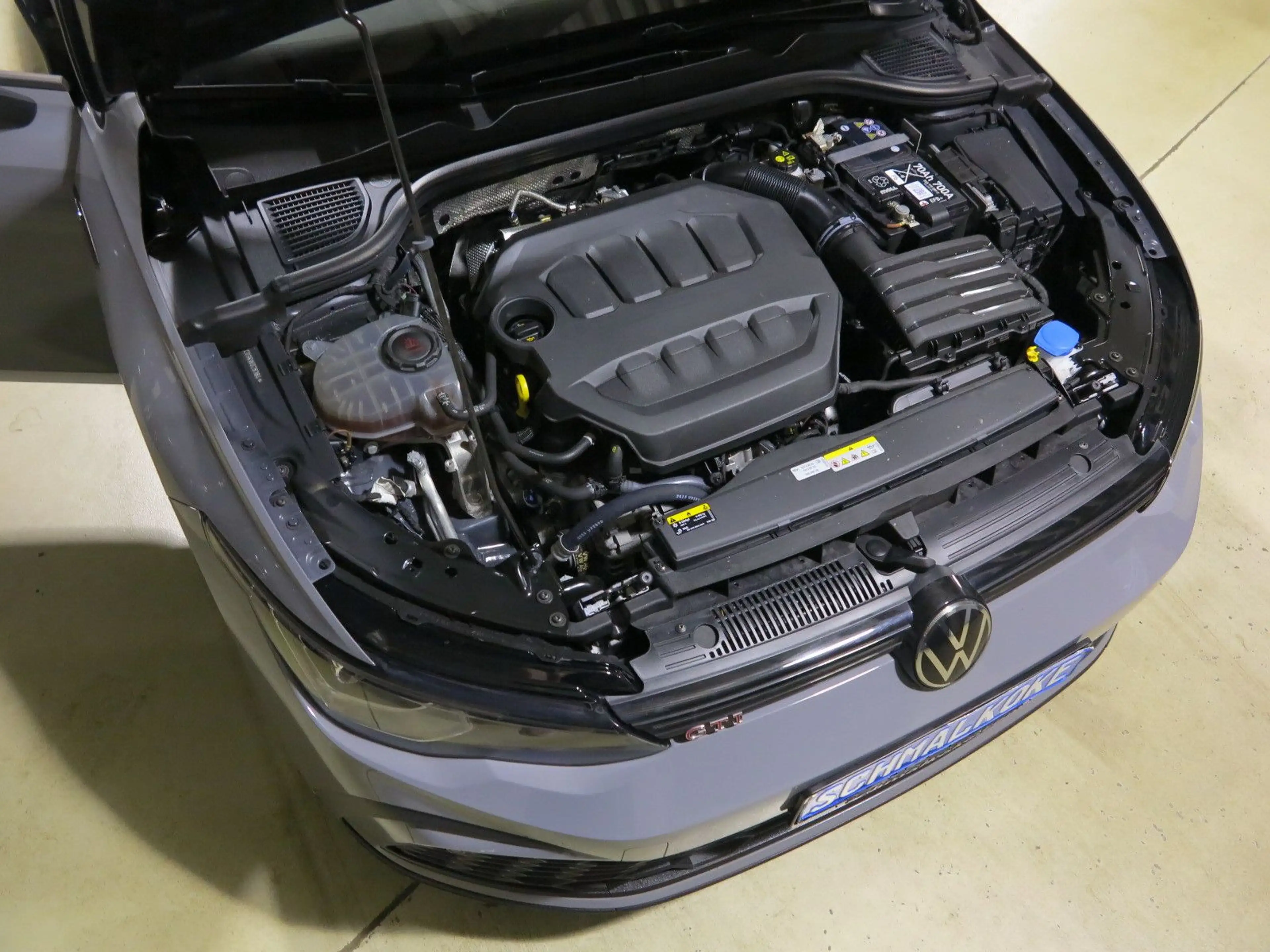 Volkswagen Golf VIII GTI 2.0 TSI OPF DSG7 Navi ACC DAB LM18 — photo 8