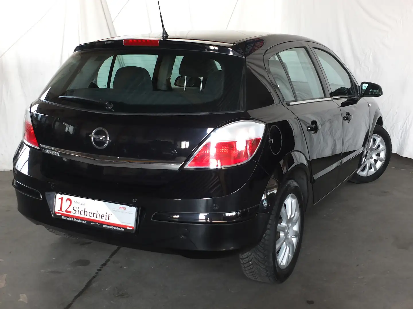 Opel Astra ELEGANCE KLIMAANLAGE 5-TÜRIG SHZ TEMPOMAT Schwarz - 2