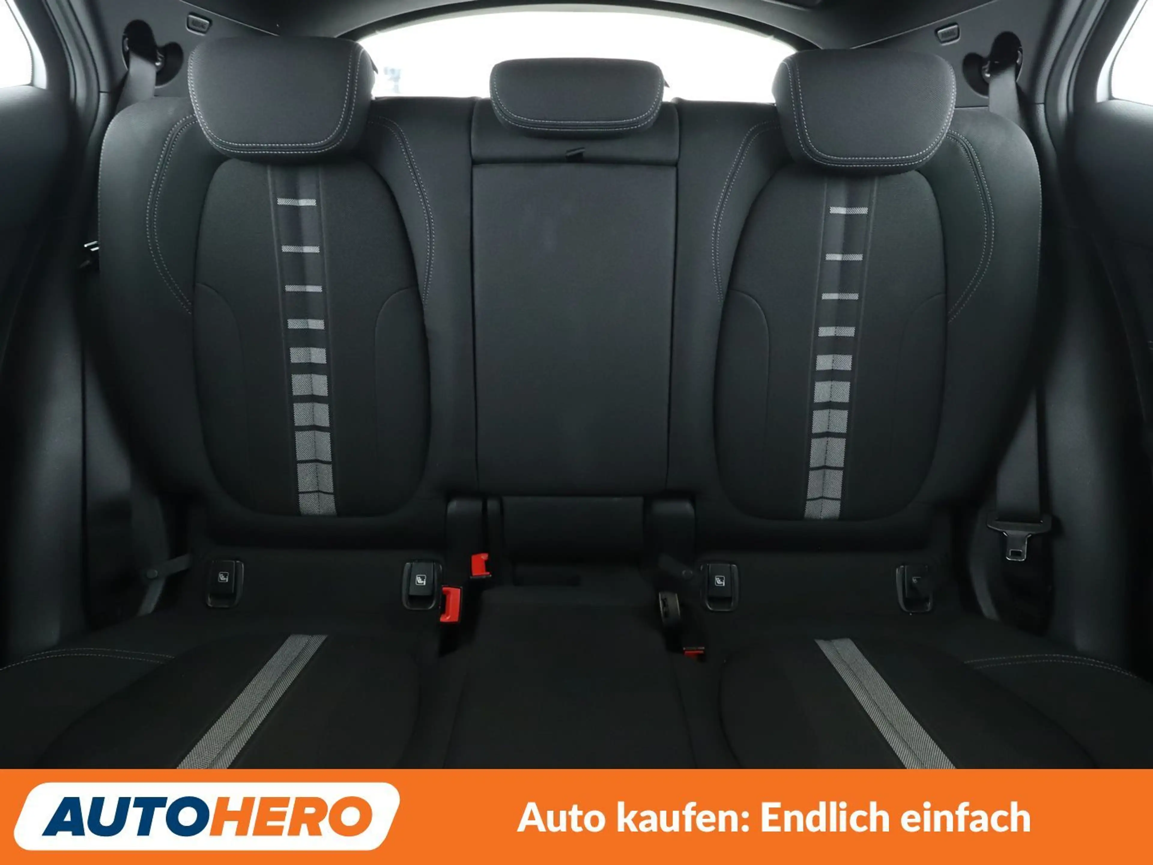 BMW X2 sDrive 18d Advantage Plus Aut.*LED*NAVI*TEMPO*PDC* — photo 15