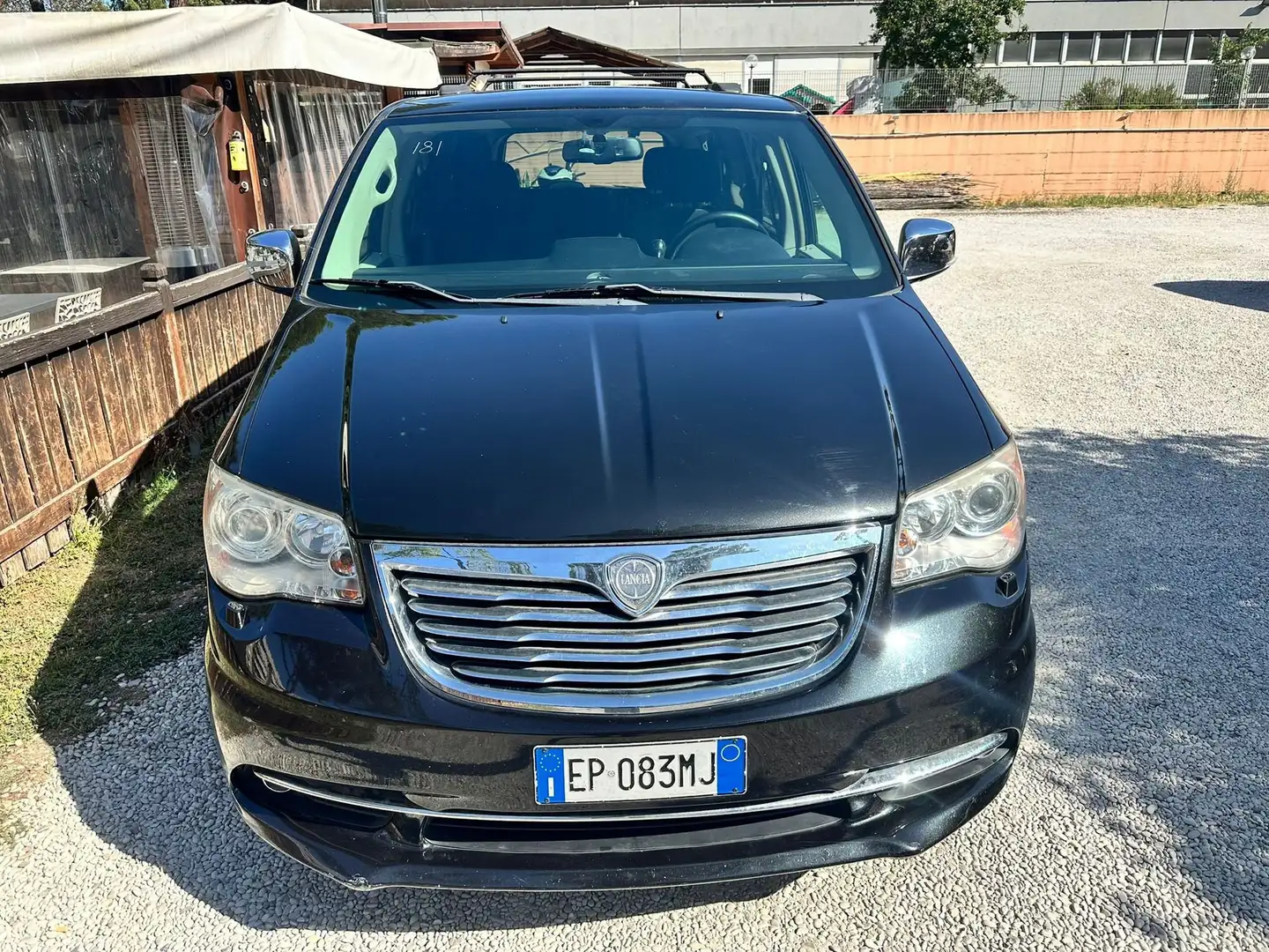 Lancia Voyager Voyager 2.8 Turbodiesel Platinum 163 CV Nero - 2