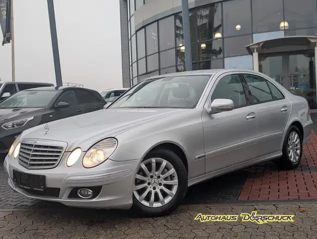 Mercedes-Benz E 220 CDI Elegance *LEDER*AUTOMATIK*TEMPOMAT*
