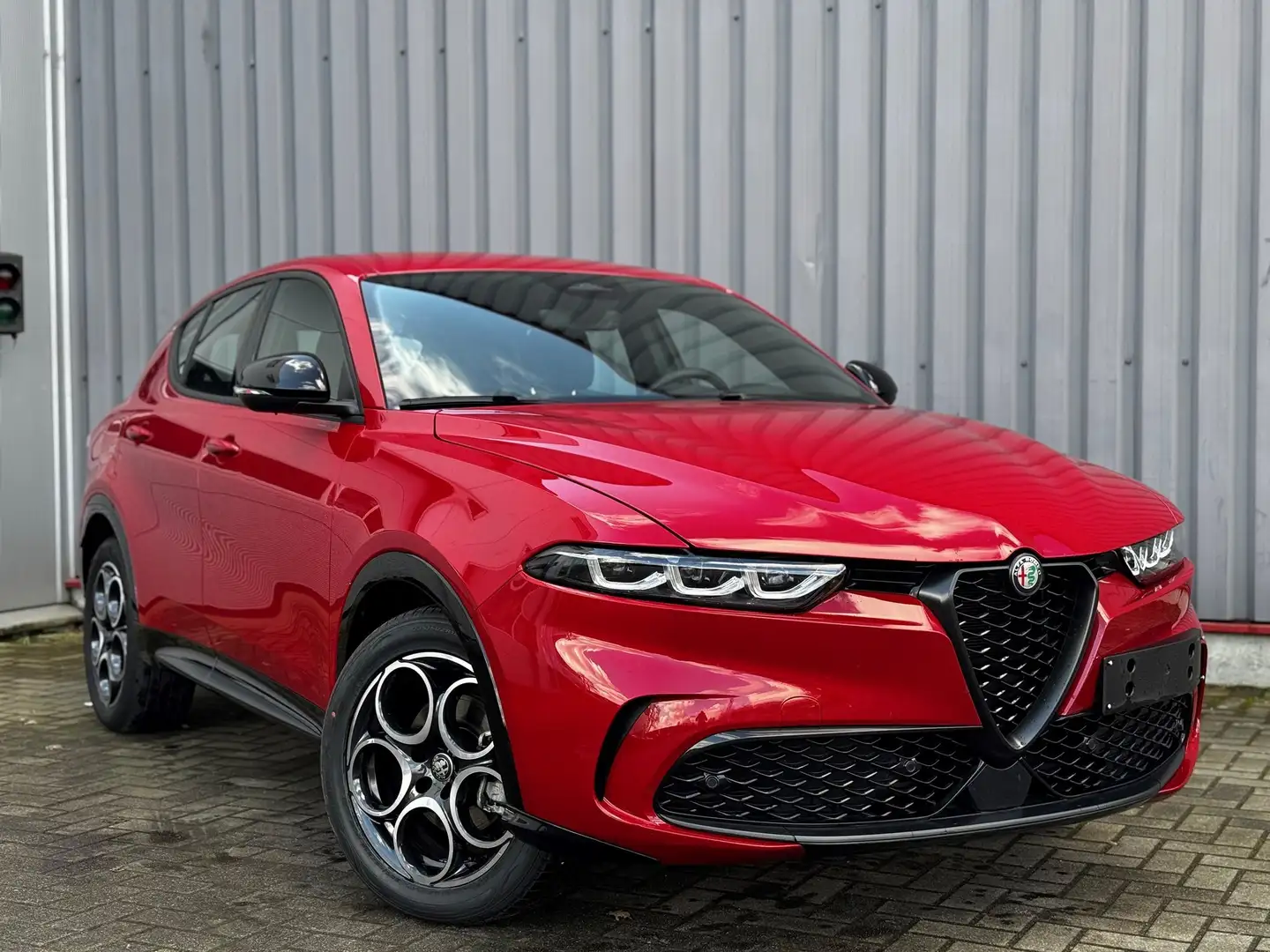 Alfa Romeo Tonale 1.5 Mhev SPRINT Rood - 1
