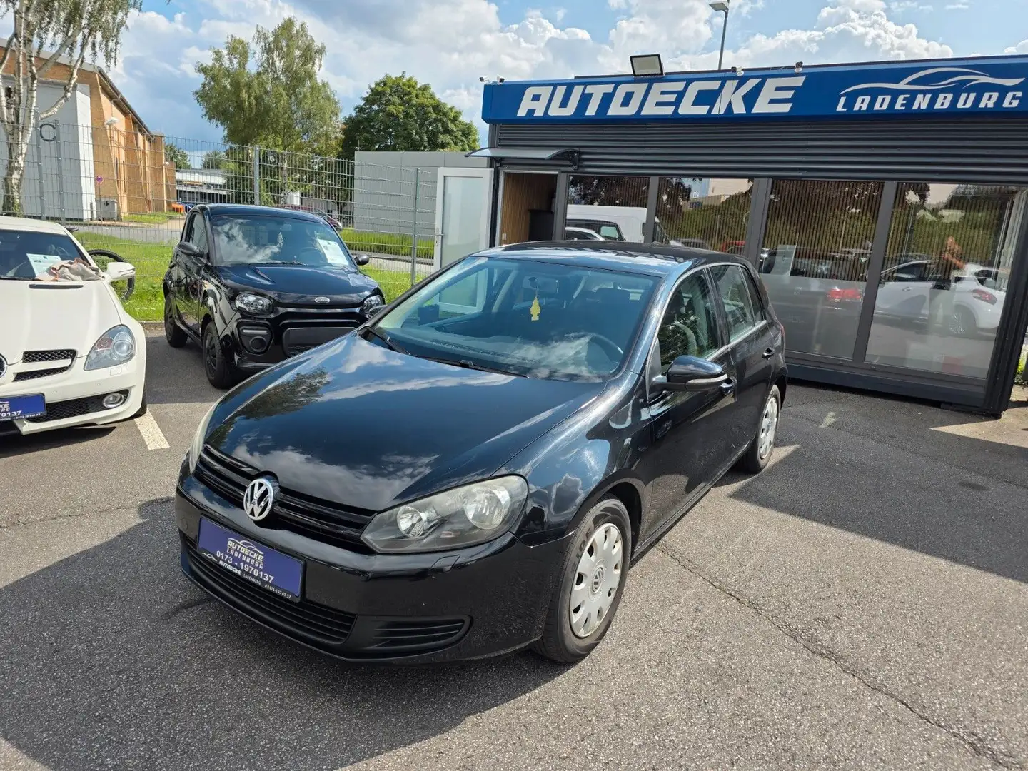 Volkswagen Golf VI Trendline Schwarz - 1