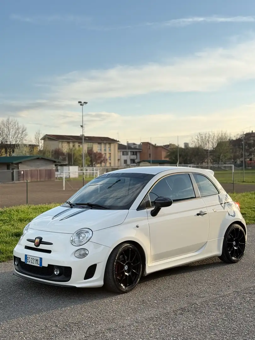 Abarth 500 1.4 16v turbo t-jet 135cv - 1