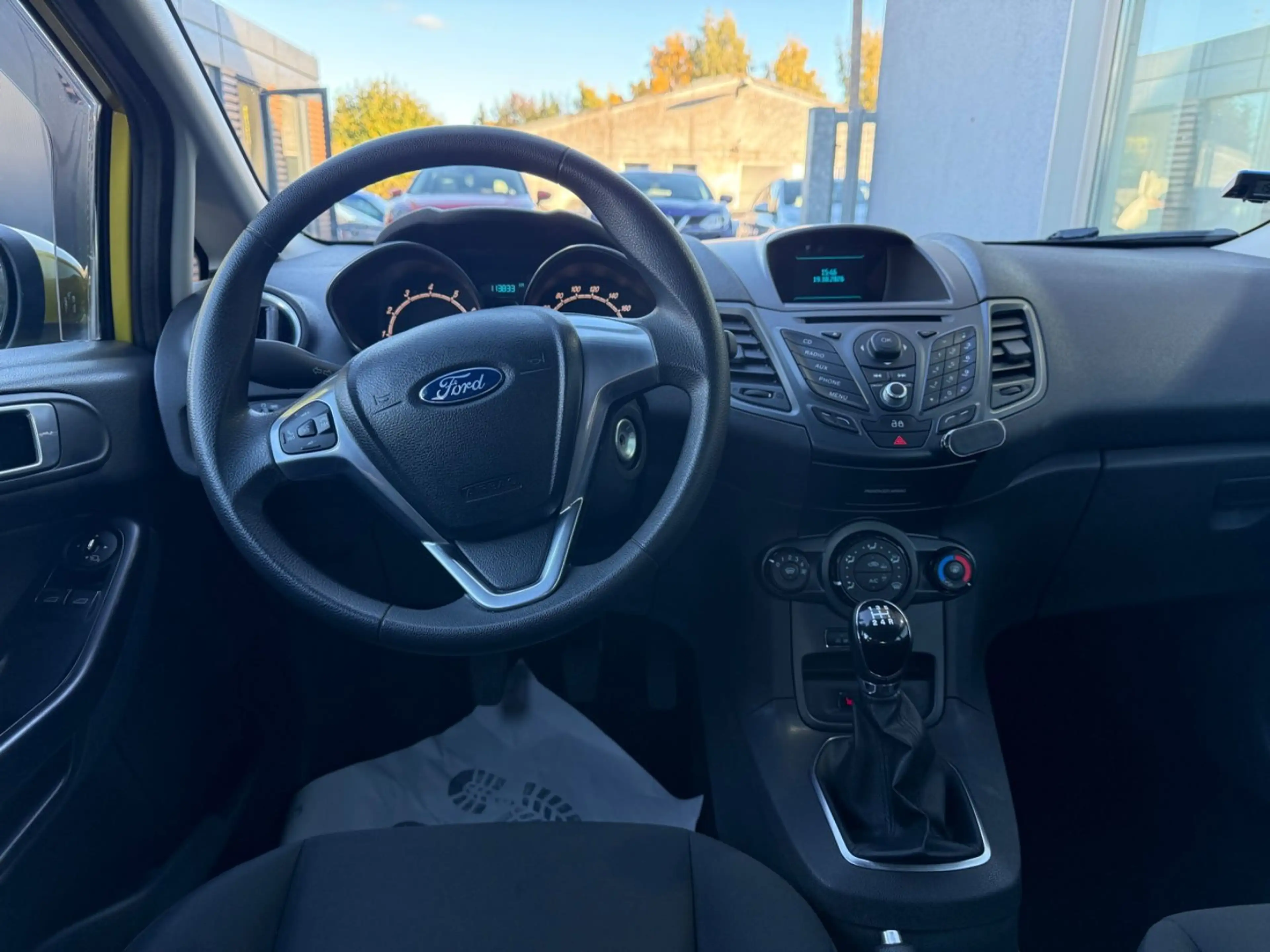 Ford Fiesta Sync Edition SZHZG KLIMA PDC LM FELGEN — photo 7