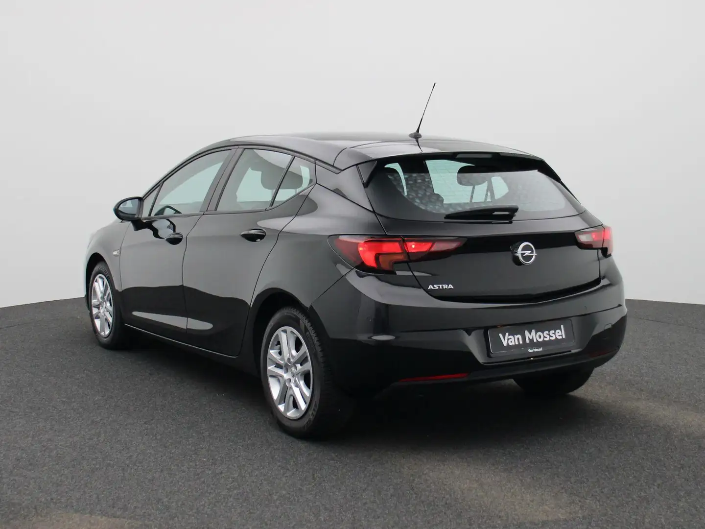 Opel Astra 1.2 Edition | ACHTERUITRIJCAMERA | APPLE CARPLAY - Zwart - 2