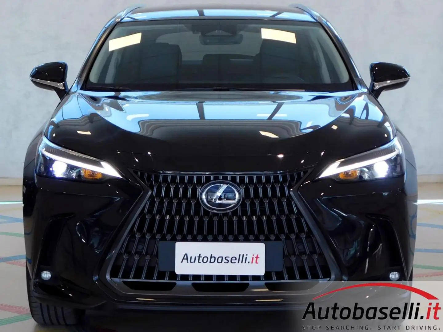 Lexus NX 450h+ 450H+ 2.5 PHEV PREMIUM+ 4WD E-CVT PLUG-IN Schwarz - 1