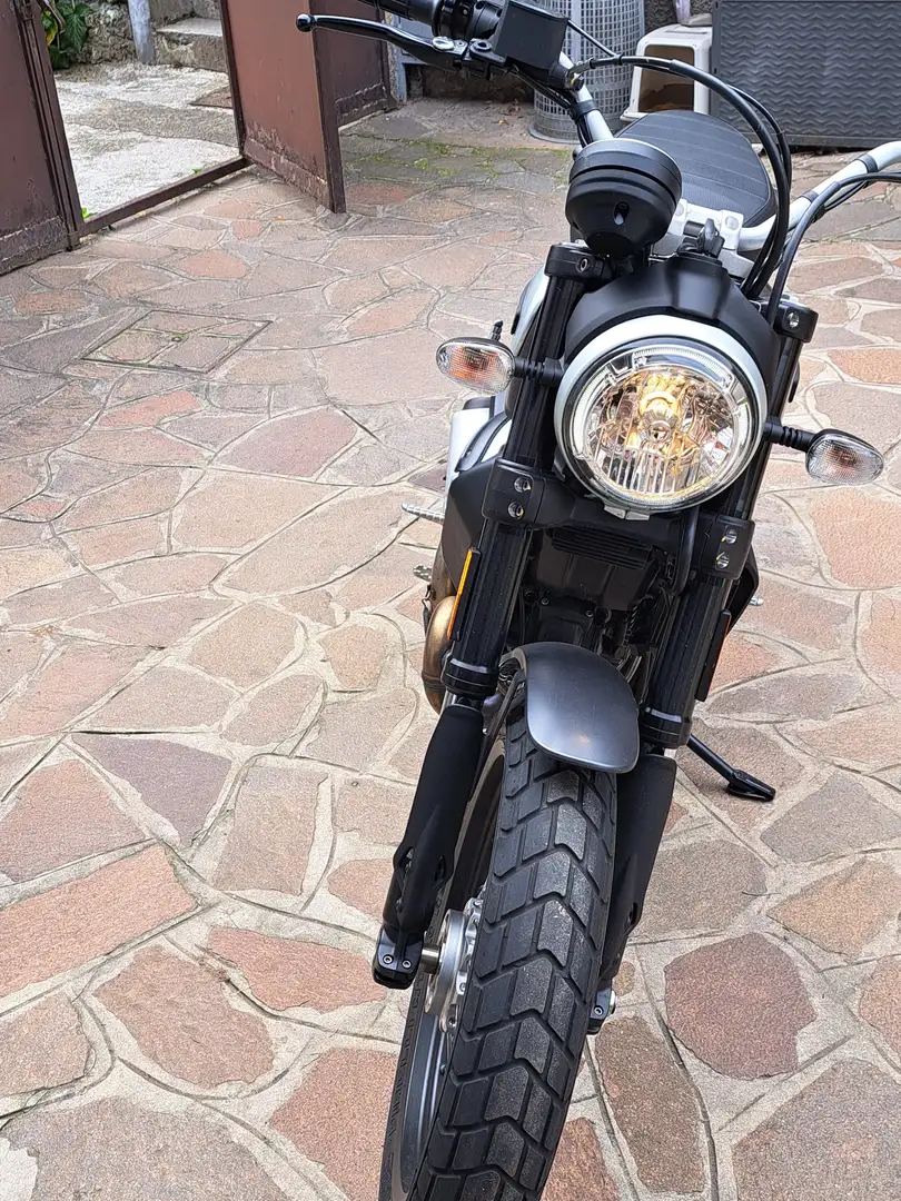Ducati Scrambler Street Classic 803 Gri - 2