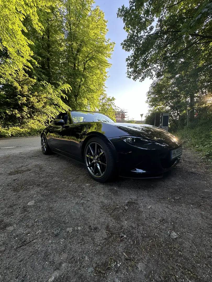 Mazda MX-5 RF SKYACTIV-G 184 Aut. Sports-Line Czarny - 2