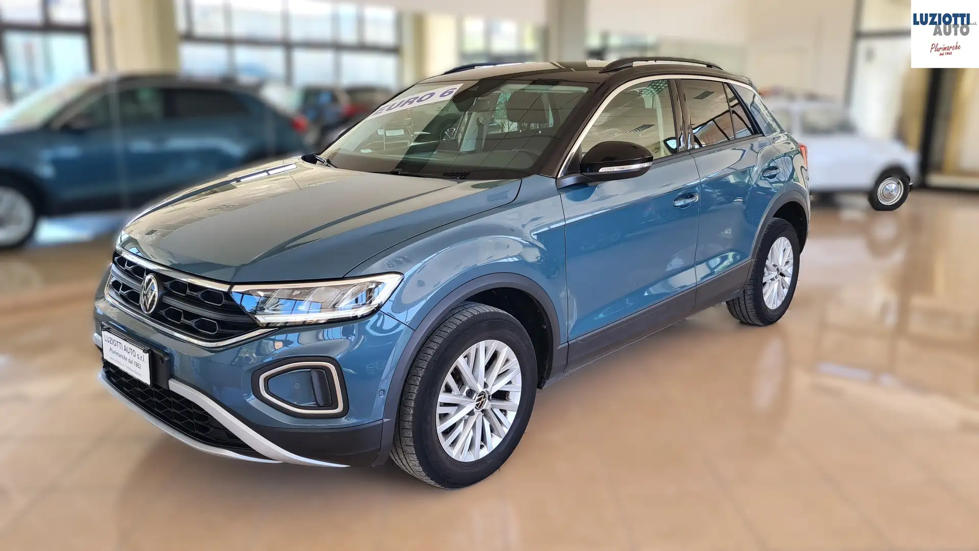 Volkswagen T-Roc T-Roc 1.0 TSI LIFE110cv Grigio - 2