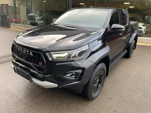 Toyota Hilux 2.8 D-4D 4WD GR Sport