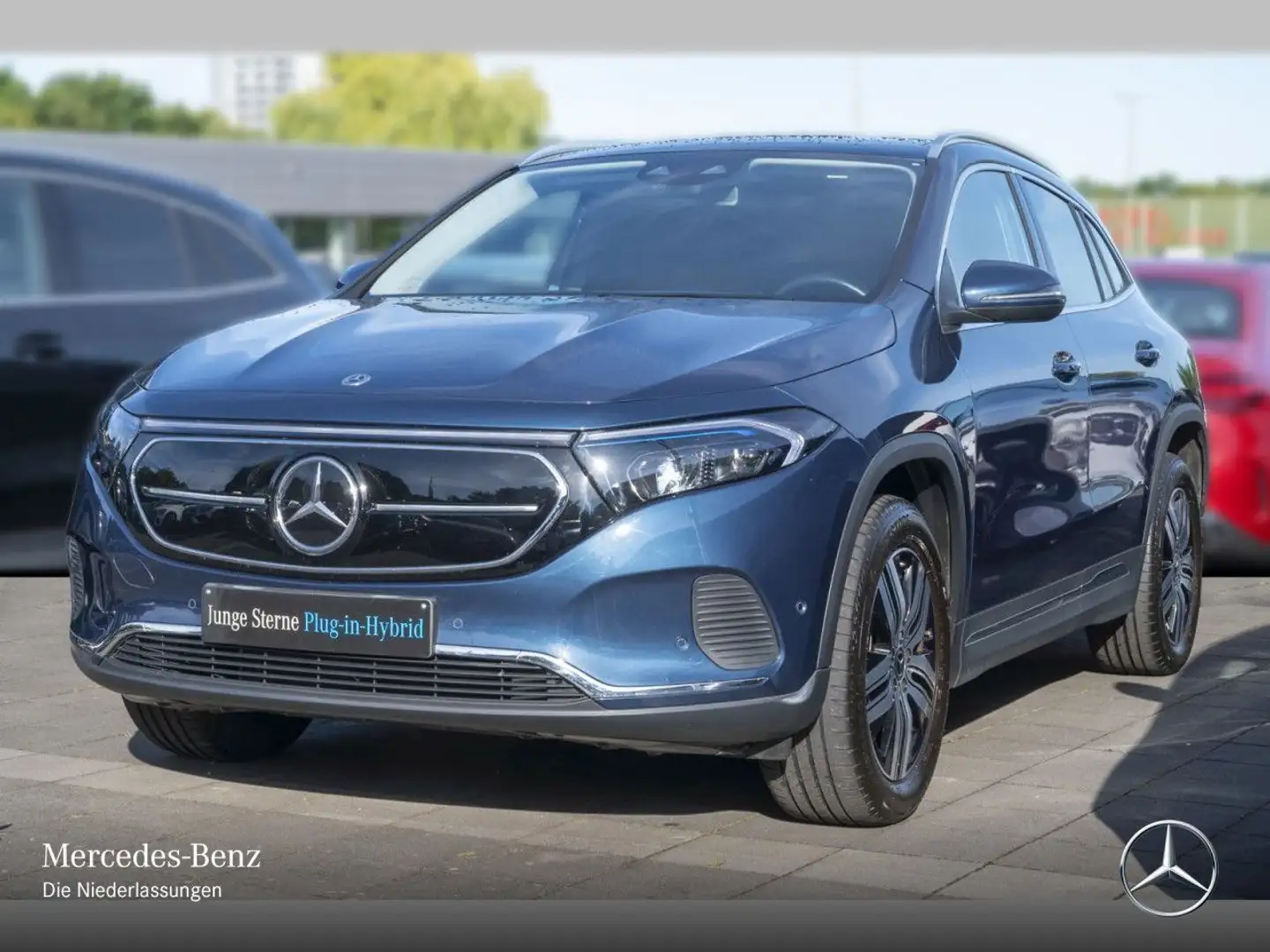 Mercedes-Benz EQA 250 PROG+ADVANCED+AHK+PANO+KAMERA Blau - 2