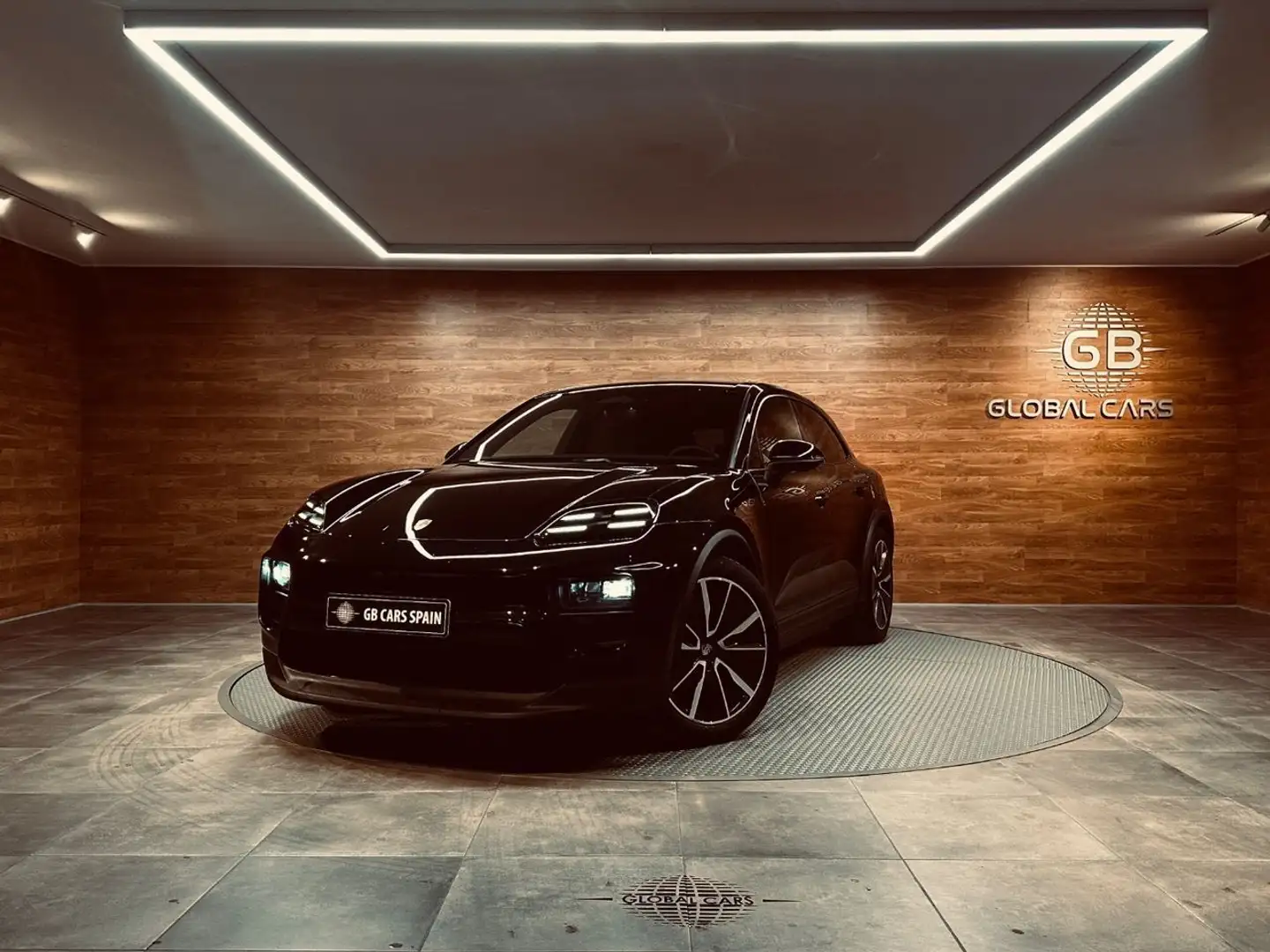 Porsche Macan 4 Negro - 1