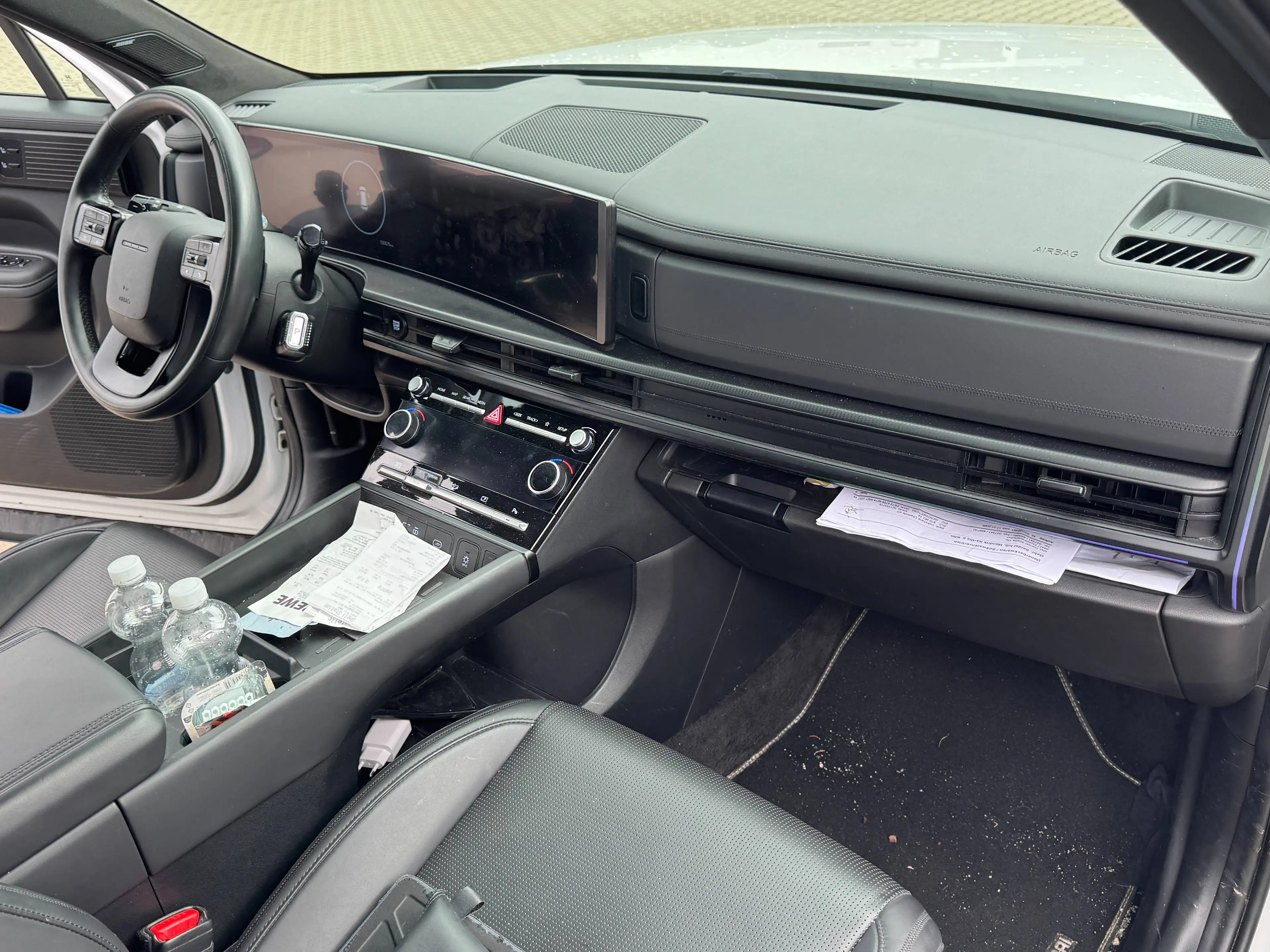Hyundai SANTA FE 1.6 T-GDI Hybrid 158 kW 4WD Blackline — photo 8