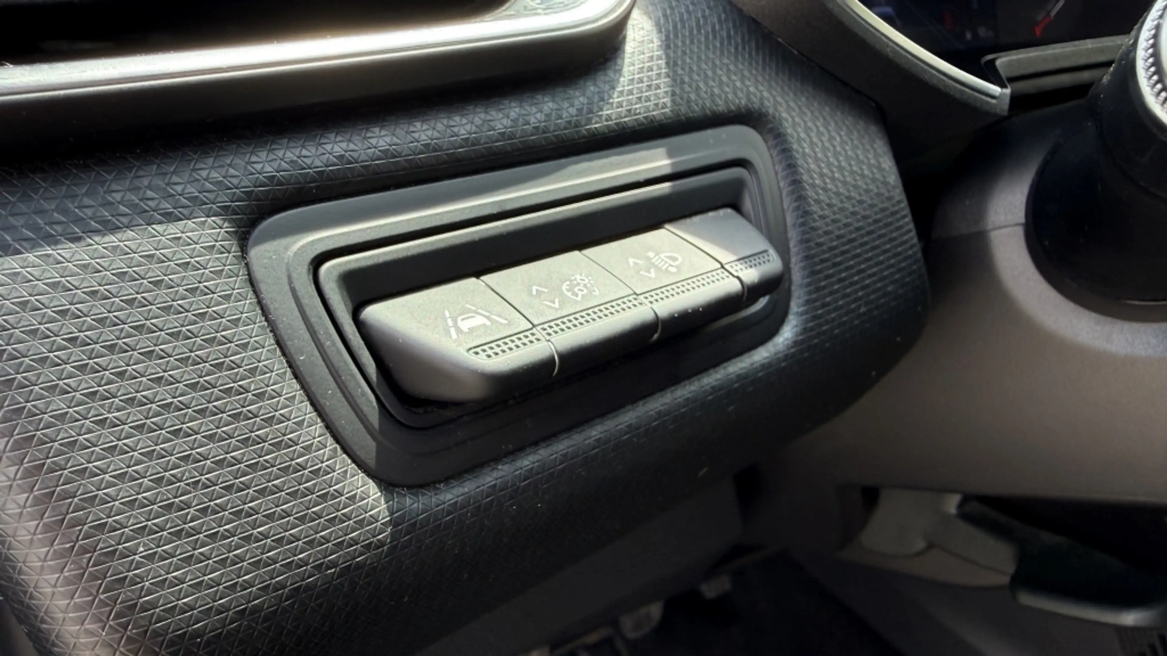 Renault Clio V Techno Tce 90 — photo 13