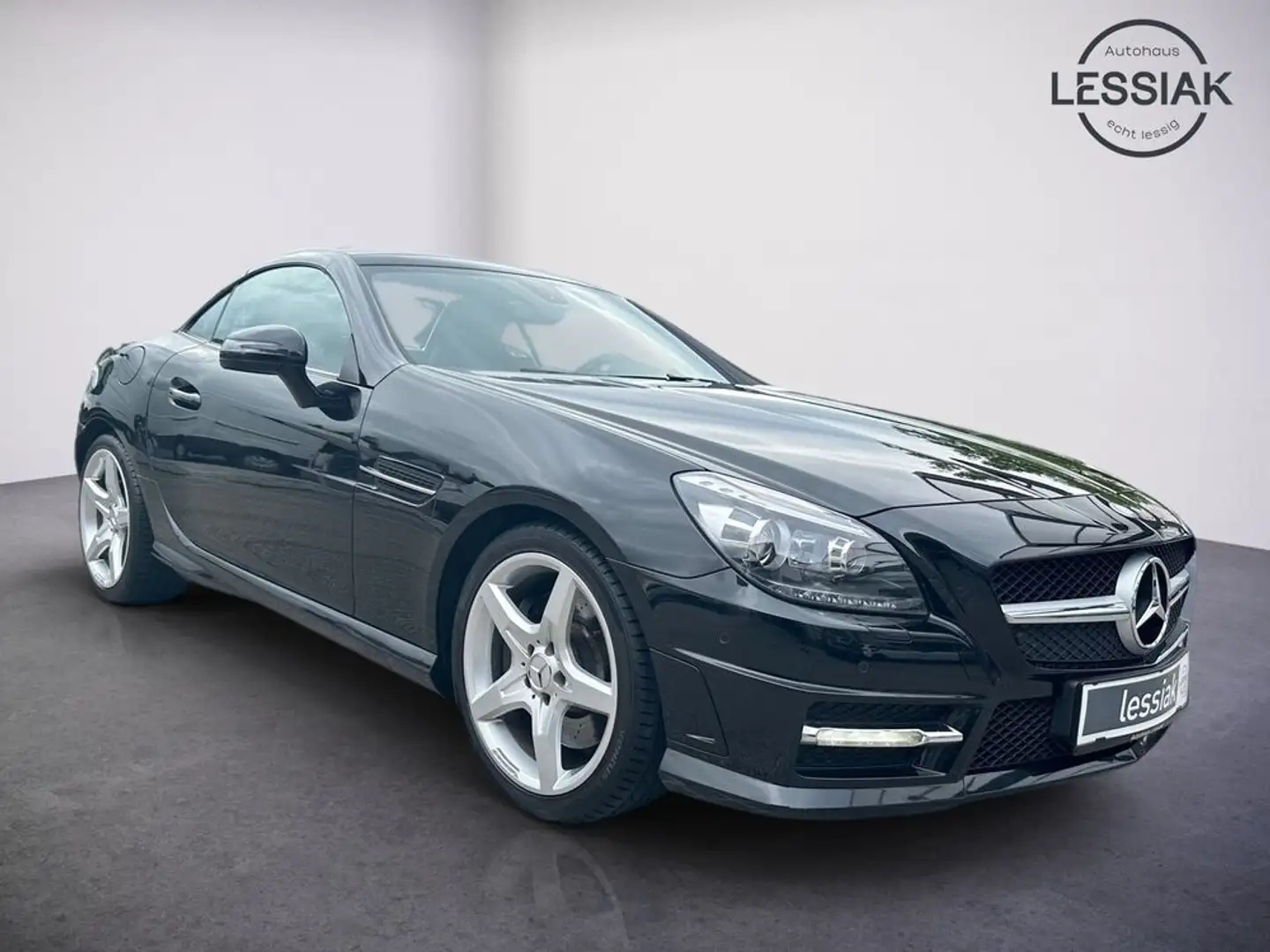 Mercedes-Benz SLK 200 | AMG | Leder | Xenon | Navi Černá - 2