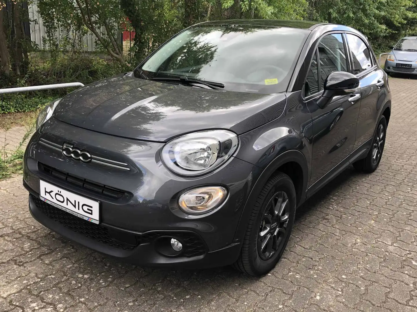 Fiat 500X 1,5 CLUB 130 PS Automatik Grau - 1