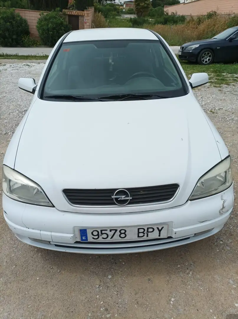 Opel Astra 1.6 16v Comfort Blanco - 1