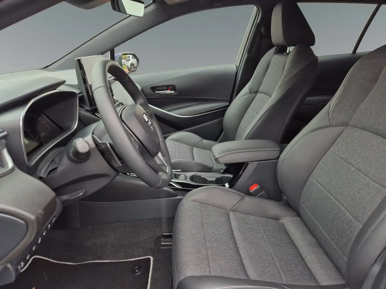 Toyota Corolla TS 2.0 Hybrid *CARPLAY*AA*NAVI*PDC*SHZ* 10