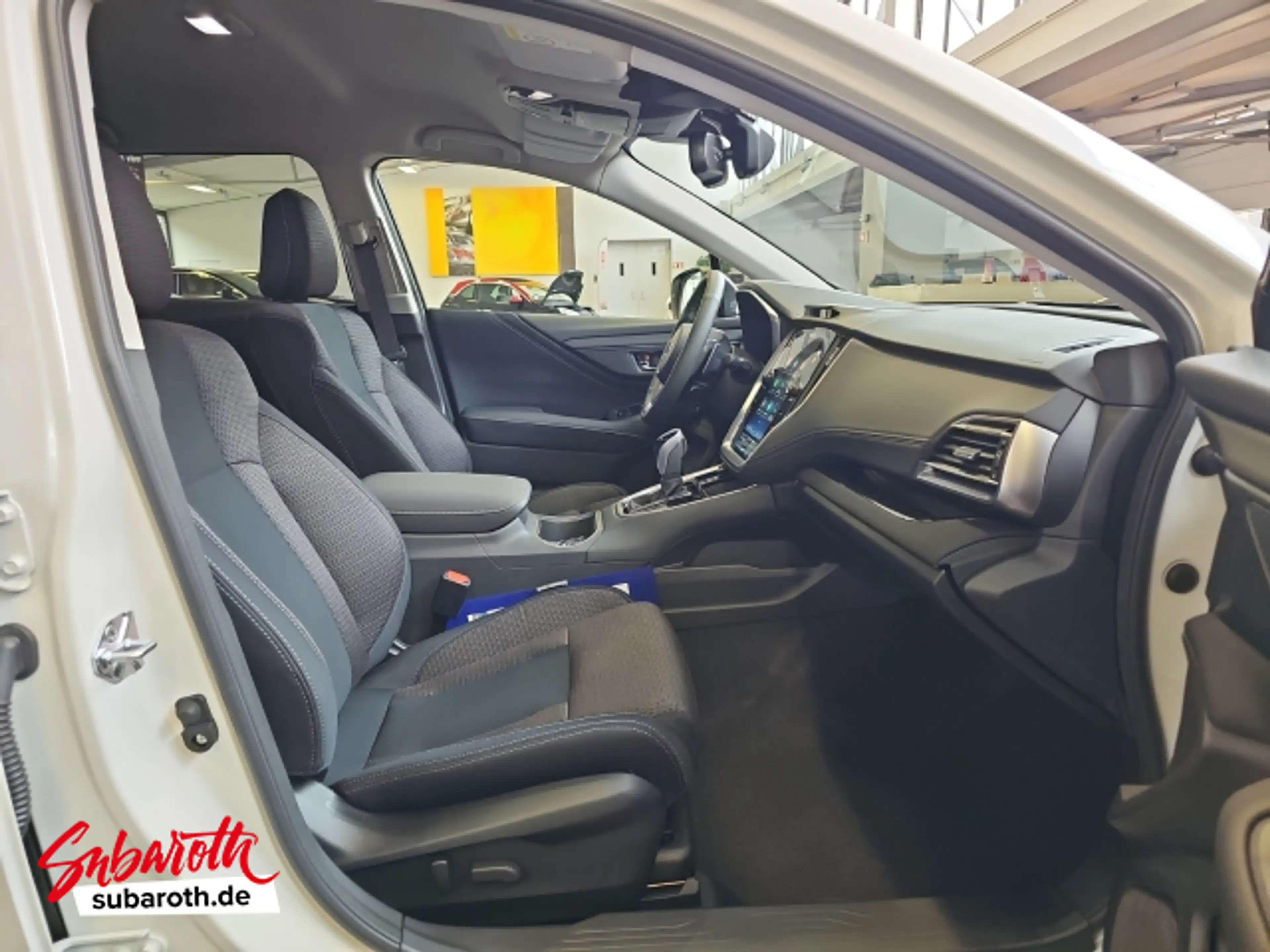 Subaru OUTBACK Outback 2.5i Active — photo 14
