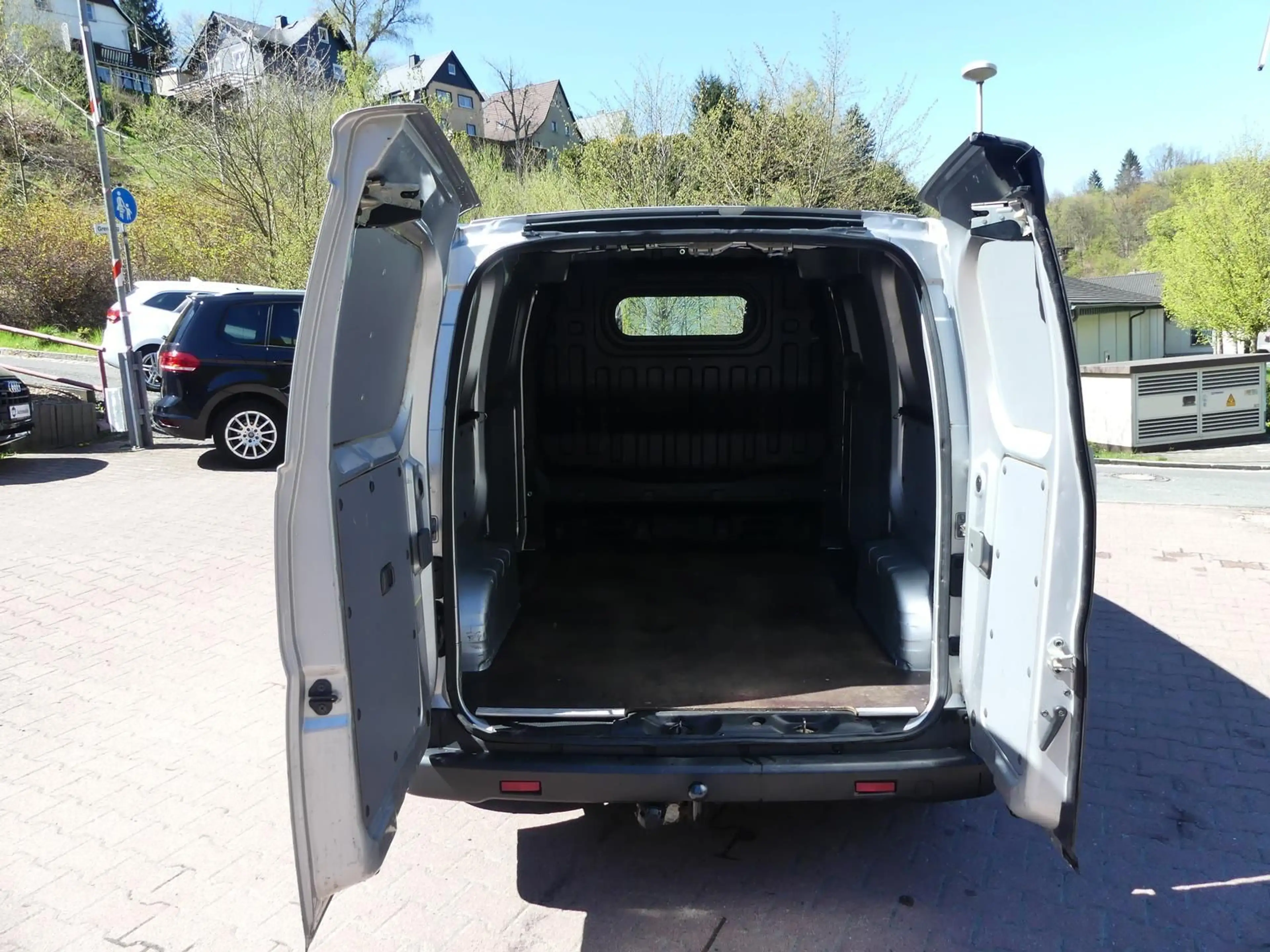 Nissan NV200 / Evalia Kasten*1.5 dCi*Klima*Sitzhzg*AHK — photo 9