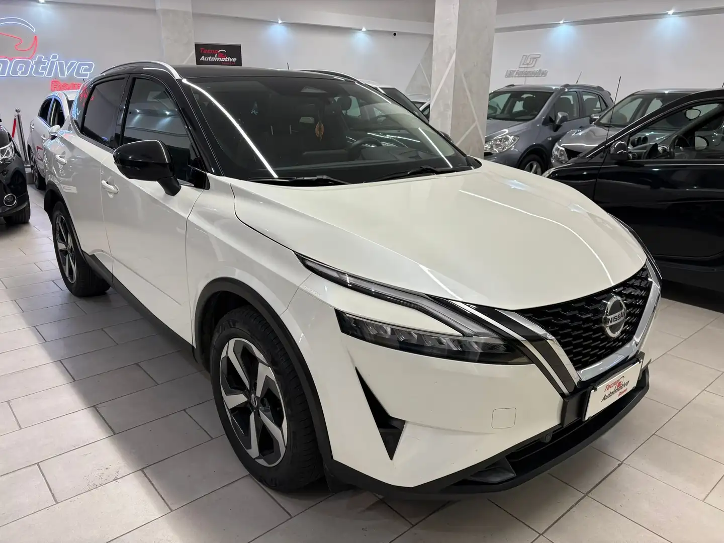 Nissan Qashqai 1.3 mhev N-Connecta 2wd 158cv xtronic Blanco - 1