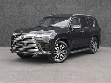 2026 LX 700h Luxury € 139000 +REAR SEAT ENTERTAINMENT SYSTEM WITH DUAL 11.4 INCH SCREENS