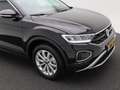 Volkswagen T-Roc Life Edition 1.5 TSI 150 pk | Camera | Keyless | A Zwart - thumbnail 10