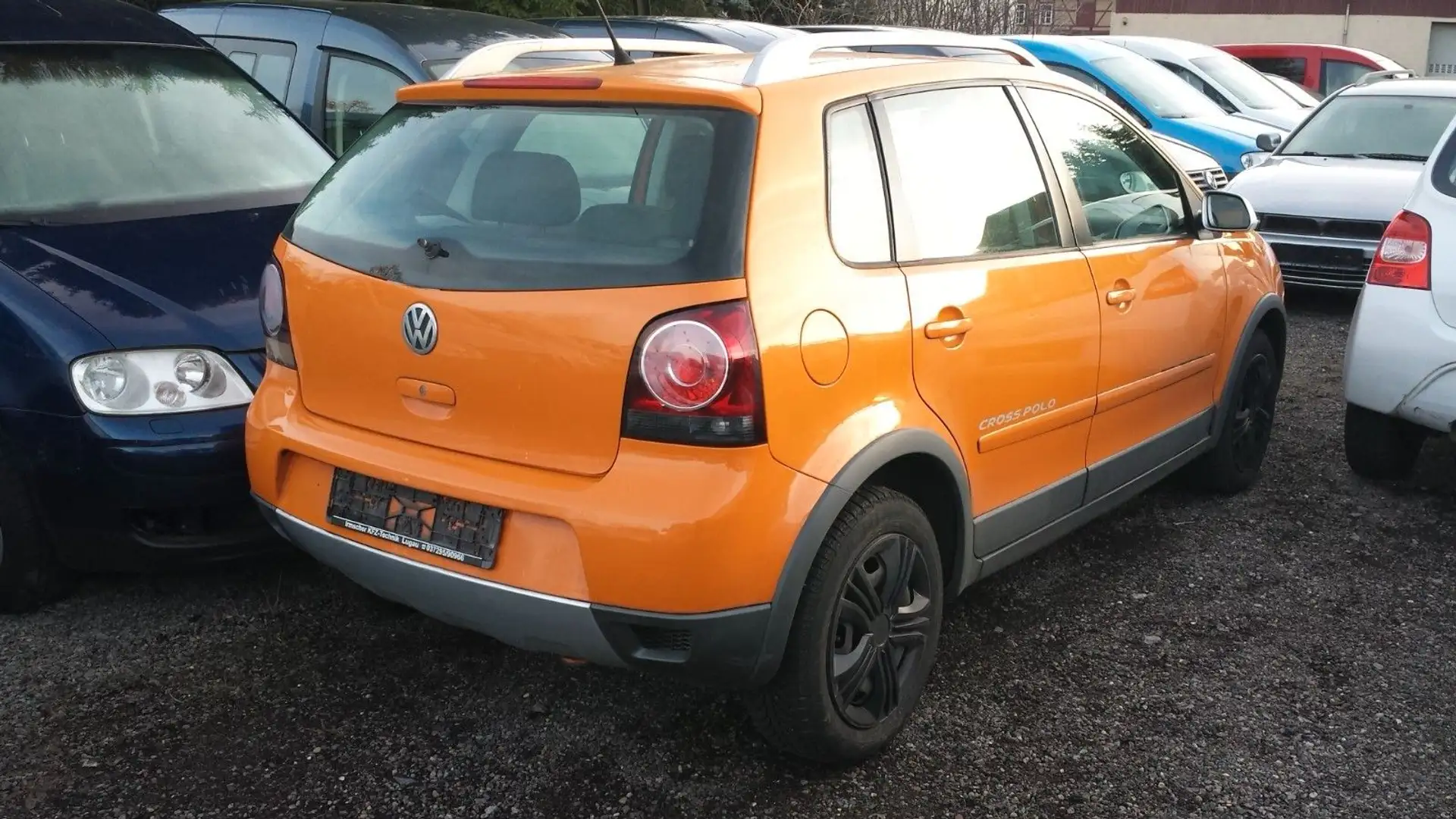 Volkswagen Polo IV CrossPolo 1,4l Naranja - 2