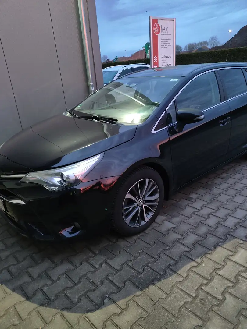 Toyota Avensis Touring Sports 1.6 D-4D Business Edition - 2