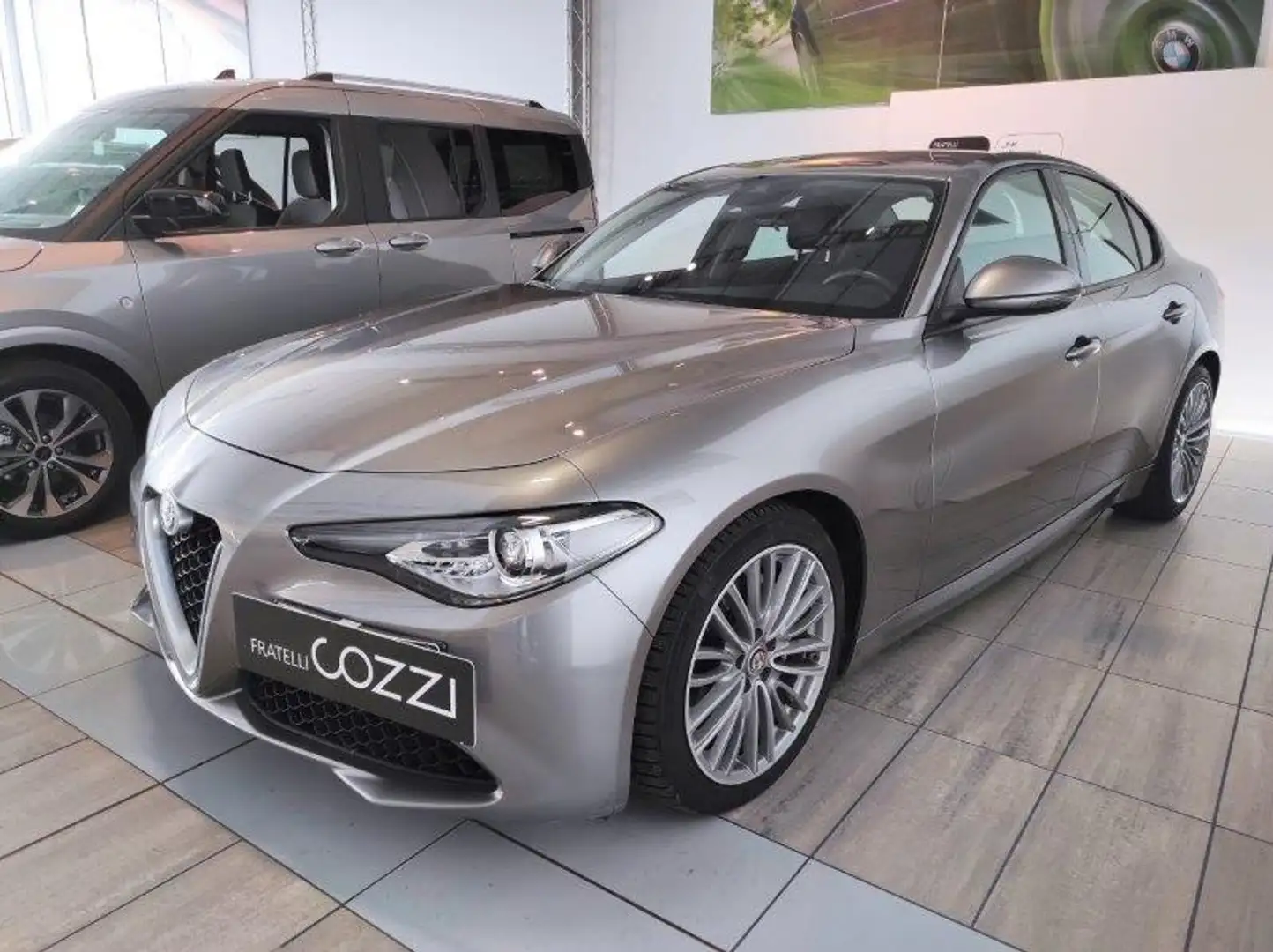 Alfa Romeo Giulia (2016) - Giulia 2.2 Turbodiesel 150 CV AT8 Super Grigio - 2