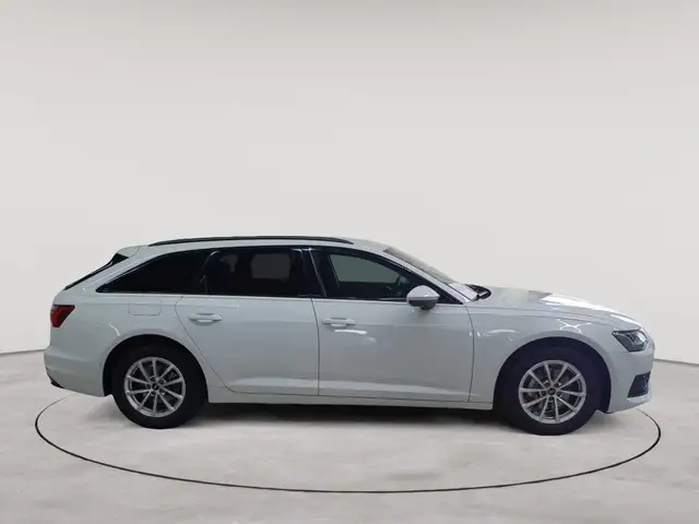 Audi A6 view 3