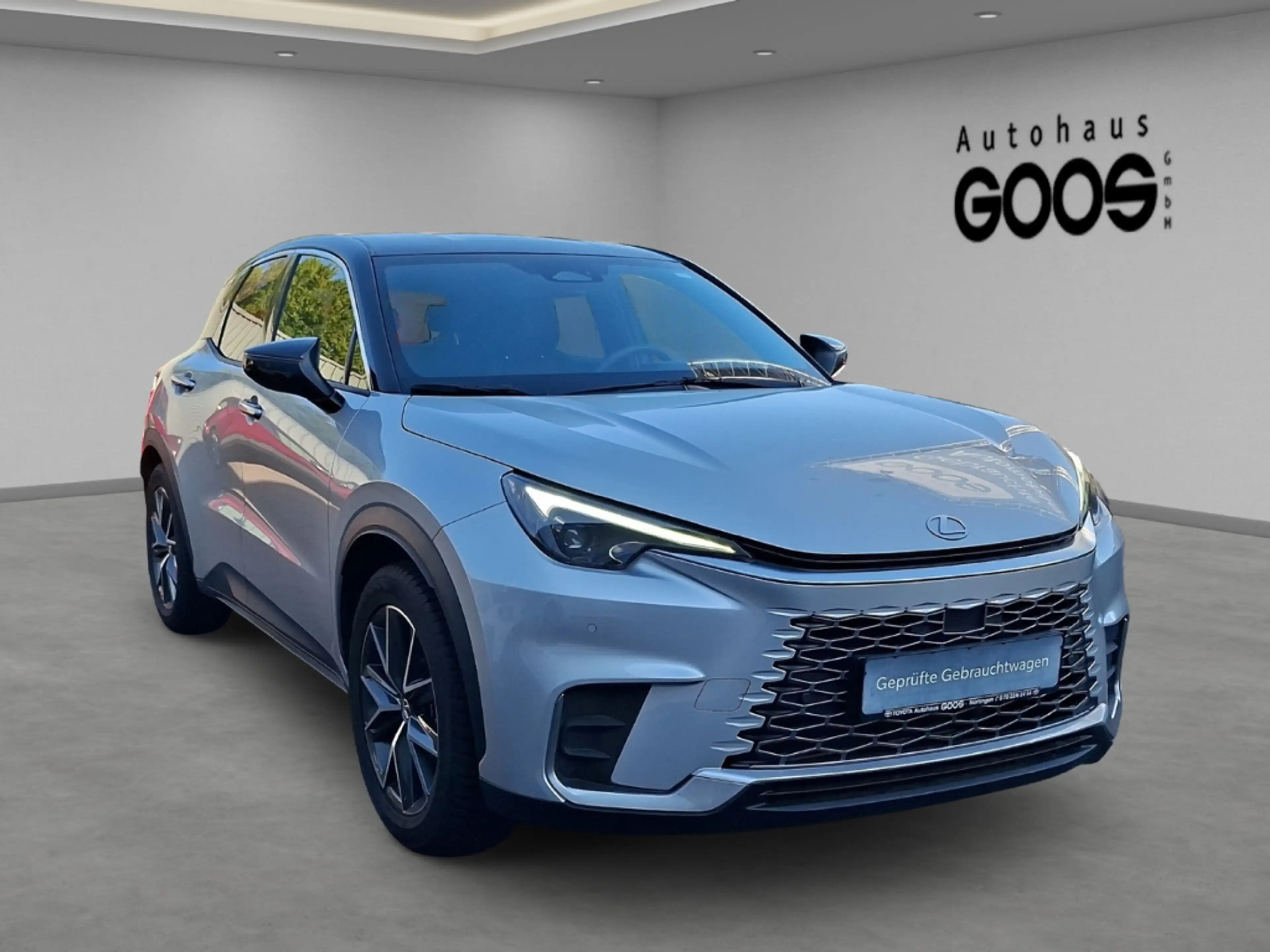 Lexus LBX FWD Emotion Technologie Paket Navi Digitales Cockp — photo 7