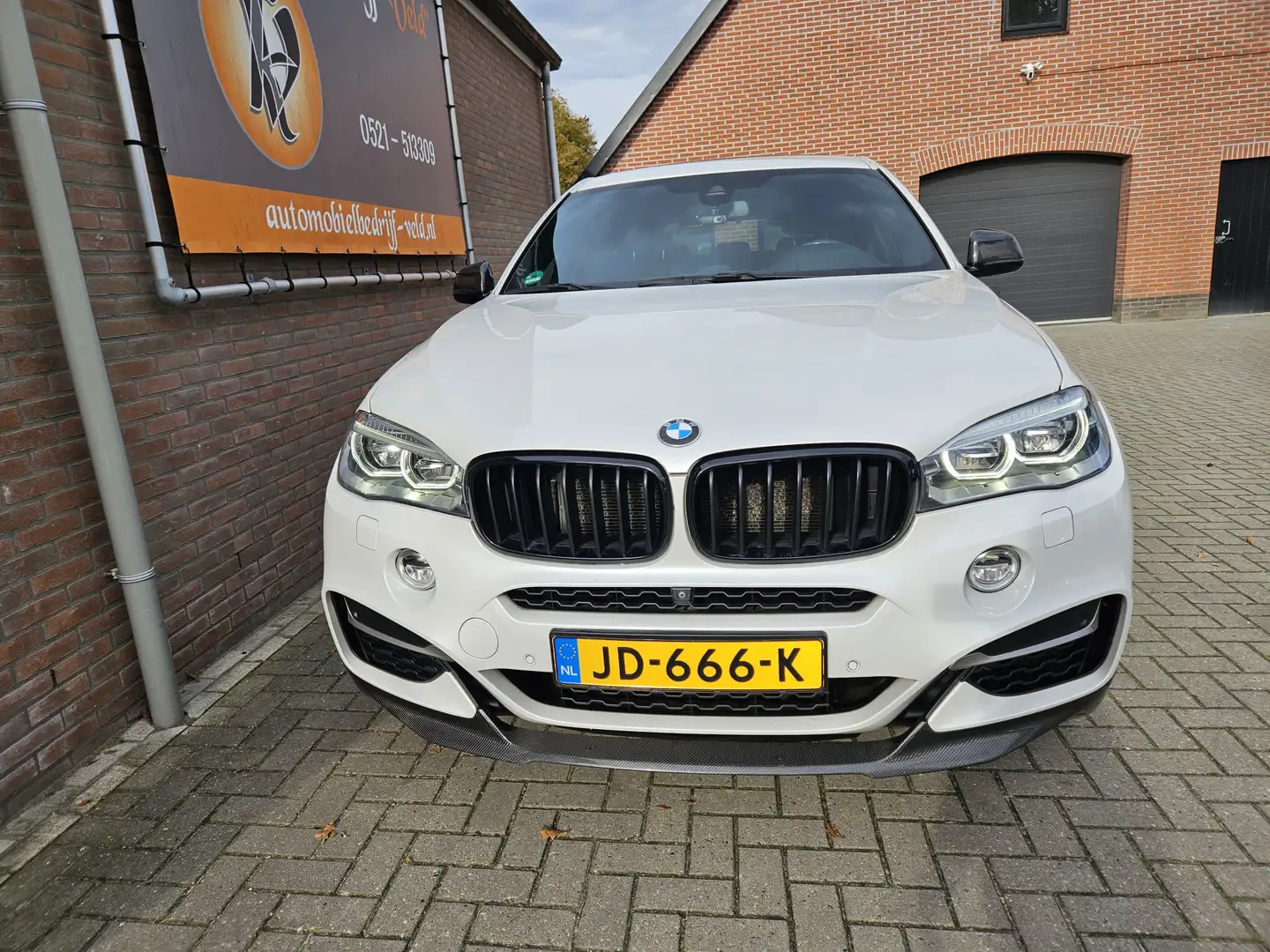 BMW X6 M50d Blanc - 2