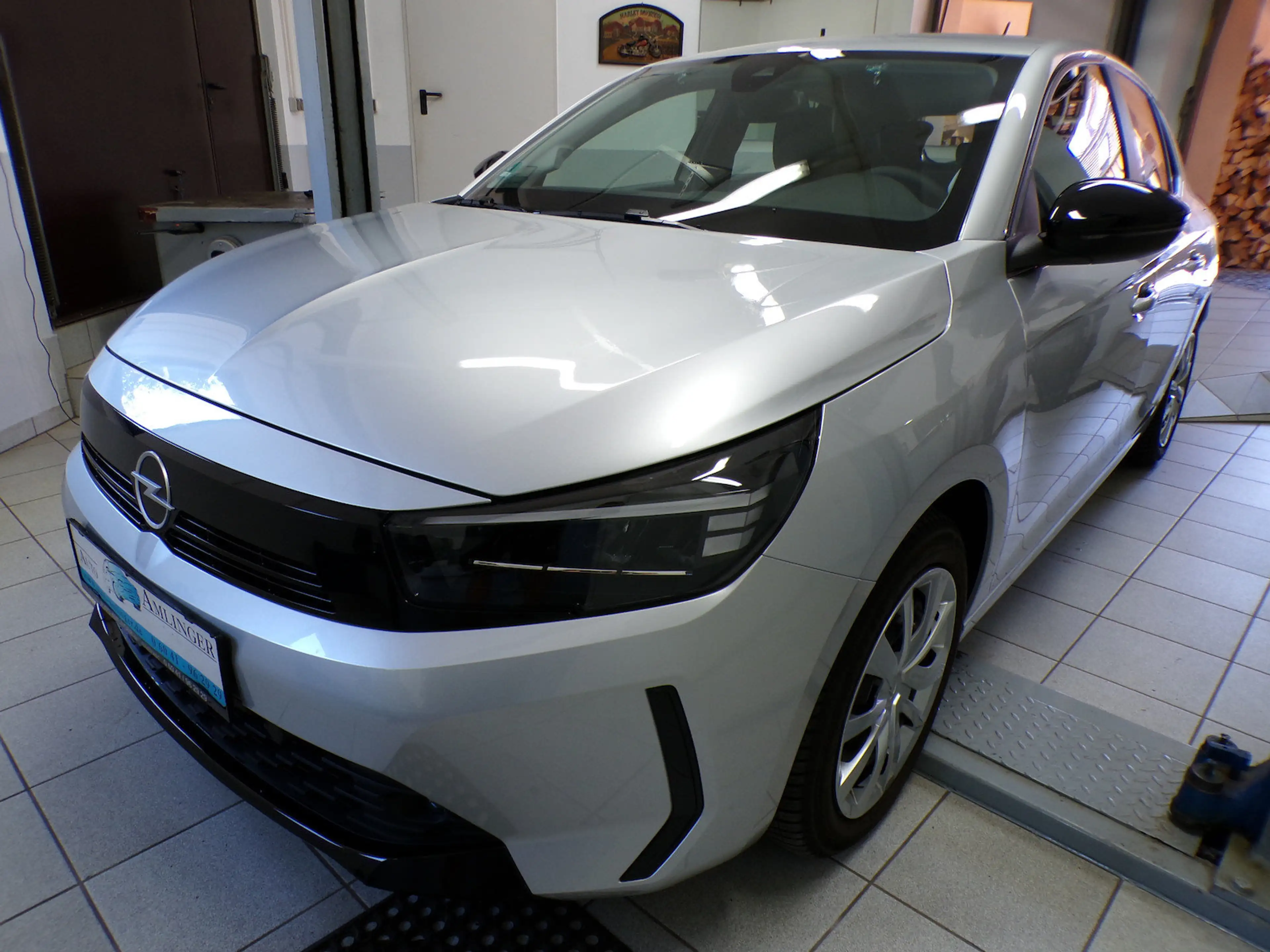 Opel Corsa Basis 1. Hand Scheckheft Garantie — photo 5