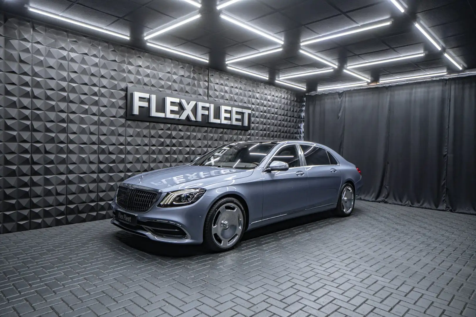 Mercedes-Benz S 650 Maybach V12 First-Class Blauw - 1