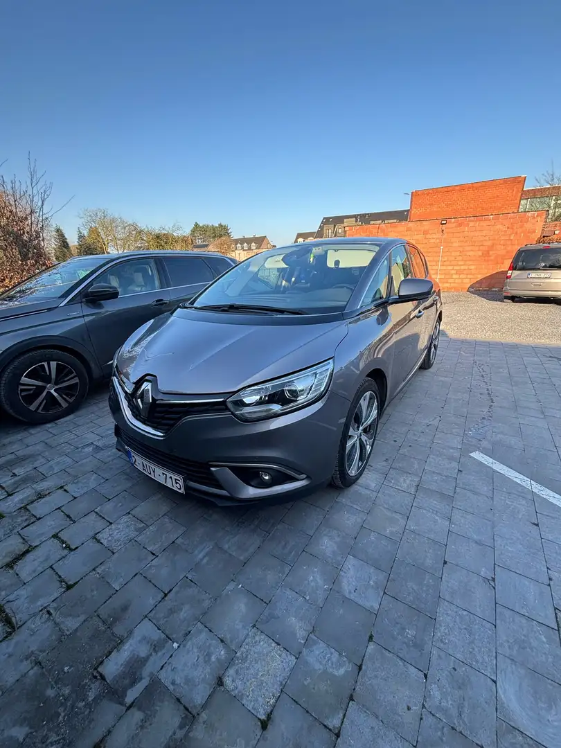Renault Scenic - 2