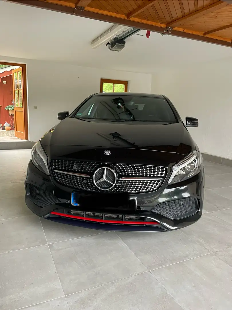 Mercedes-Benz A 250 A 250 Sport 7G-DCT Black - 2
