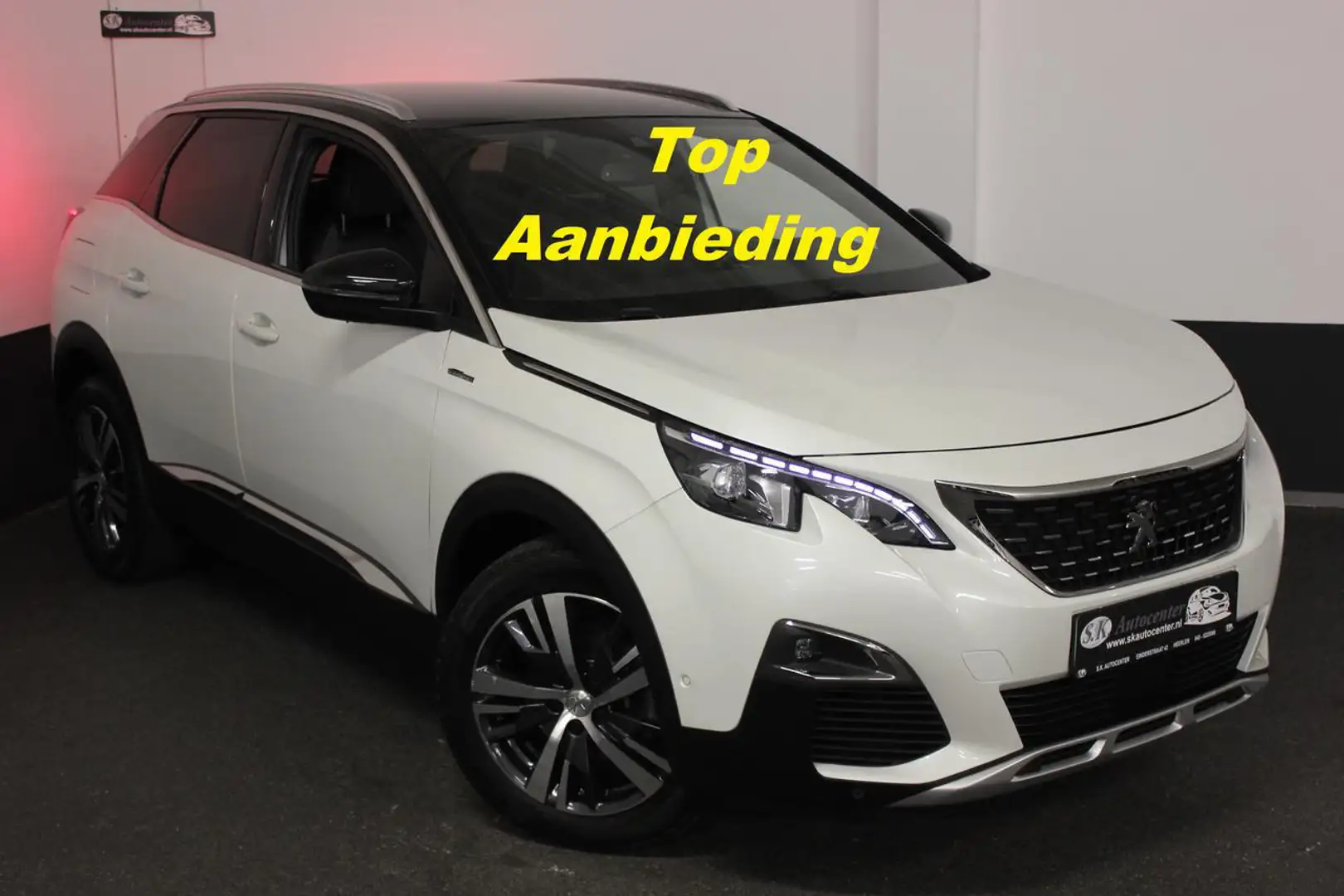 Peugeot 3008 GT-LINE 130PK PARELMOER SCHITTEREND MODEL. Wit - 1