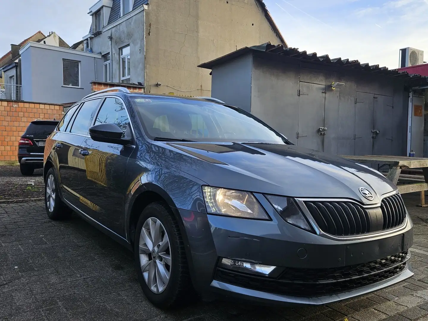 Skoda Octavia SW 1.0 TSI Ambition DSG (EU6.2) Gris - 2