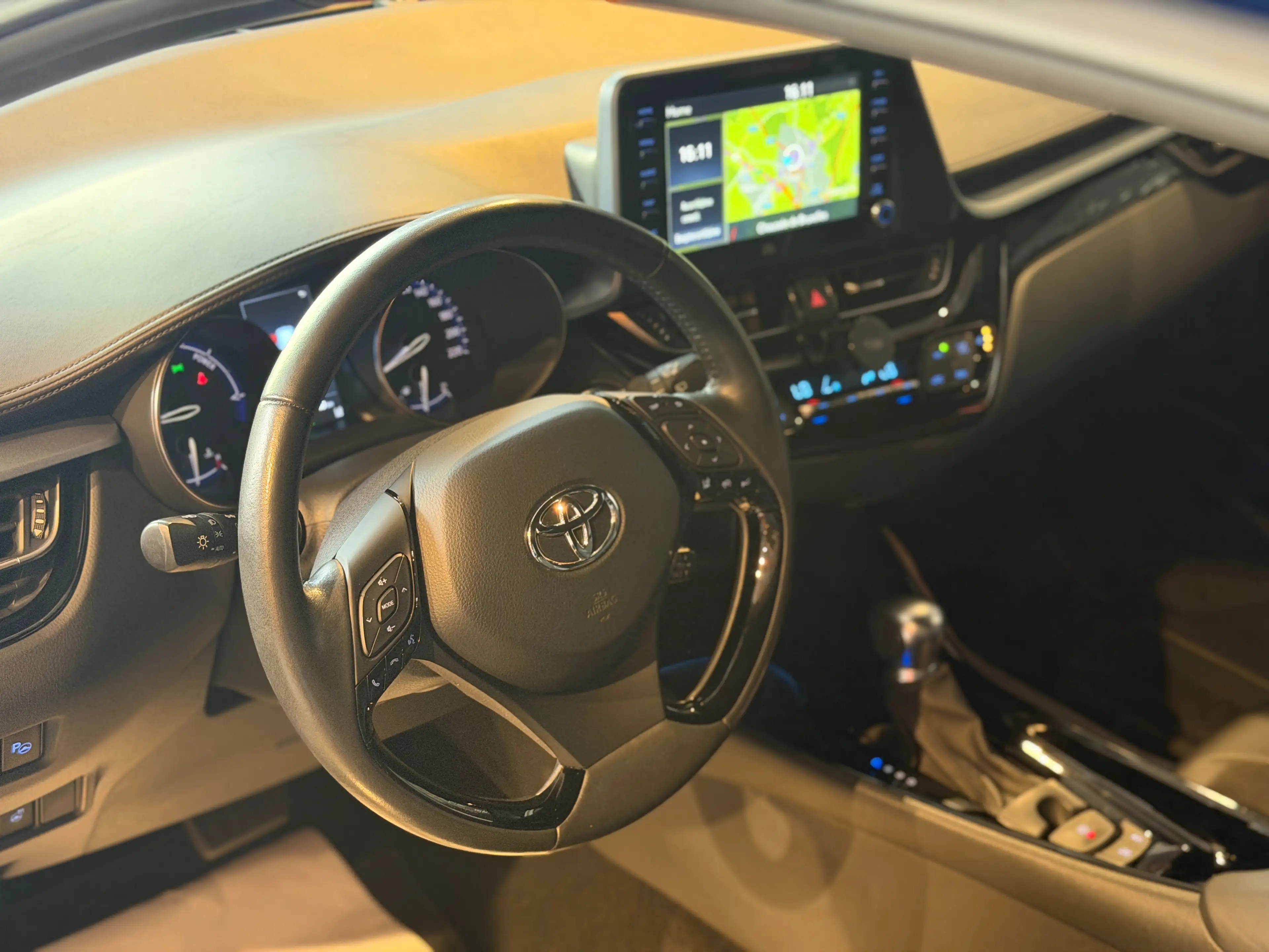 Toyota C-HR Hybrid 2.0i VVT-i C-Hic * JBL * CAMERA * GARANTIE TOYOTA — photo 14